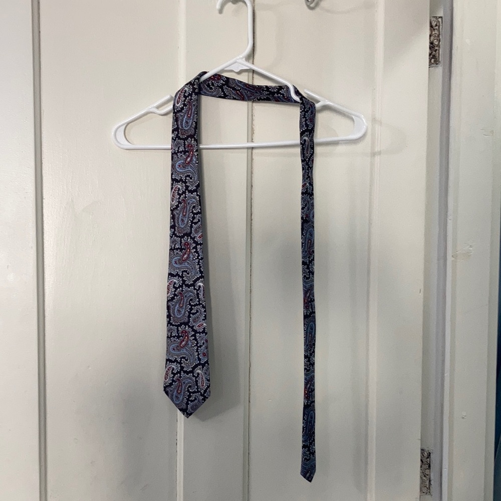 Men’s Paisley Necktie Macy’s Brand All Silk Foulard Handblocked in England